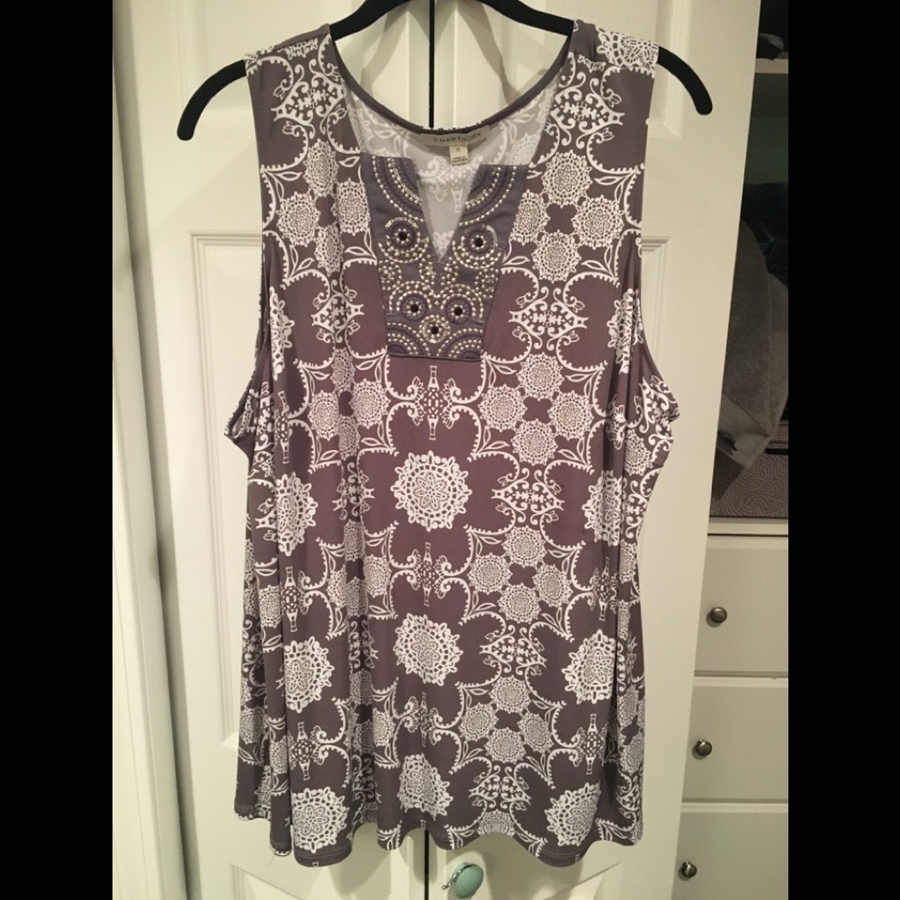 Dress tank great for work .